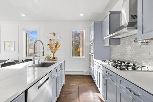 Building Photo - 27 Hackensack Plank Rd