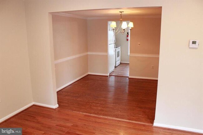 Building Photo - 8224 Dr Craik Ct