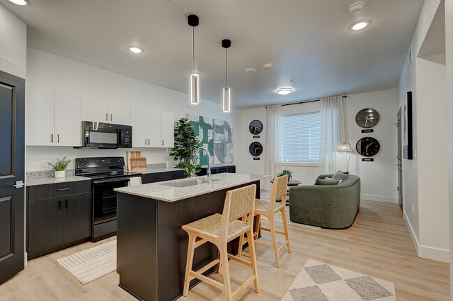 Kitchen - Madison Station