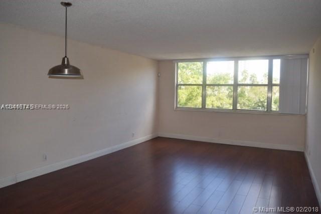 Building Photo - 9143 SW 77th Ave