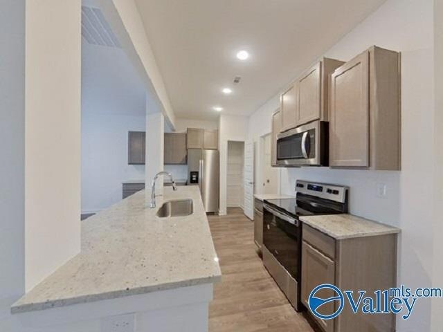 Foto del edificio - 6150 Taramore Ln NW