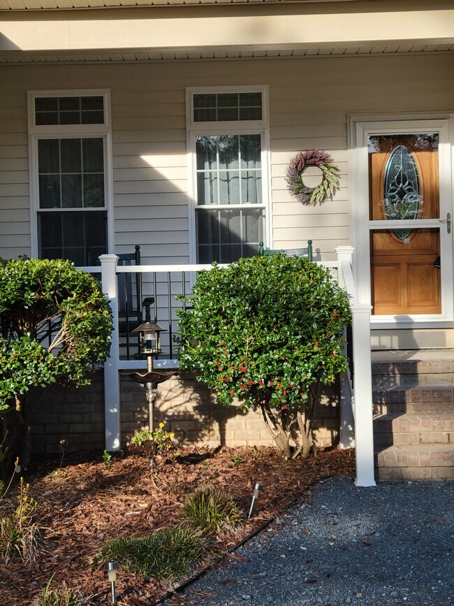 Welcome to Harmony House - 101 Huntington Ct