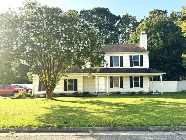 Beautifully updated home on large corner lot - Beautifully updated home on large corner lot