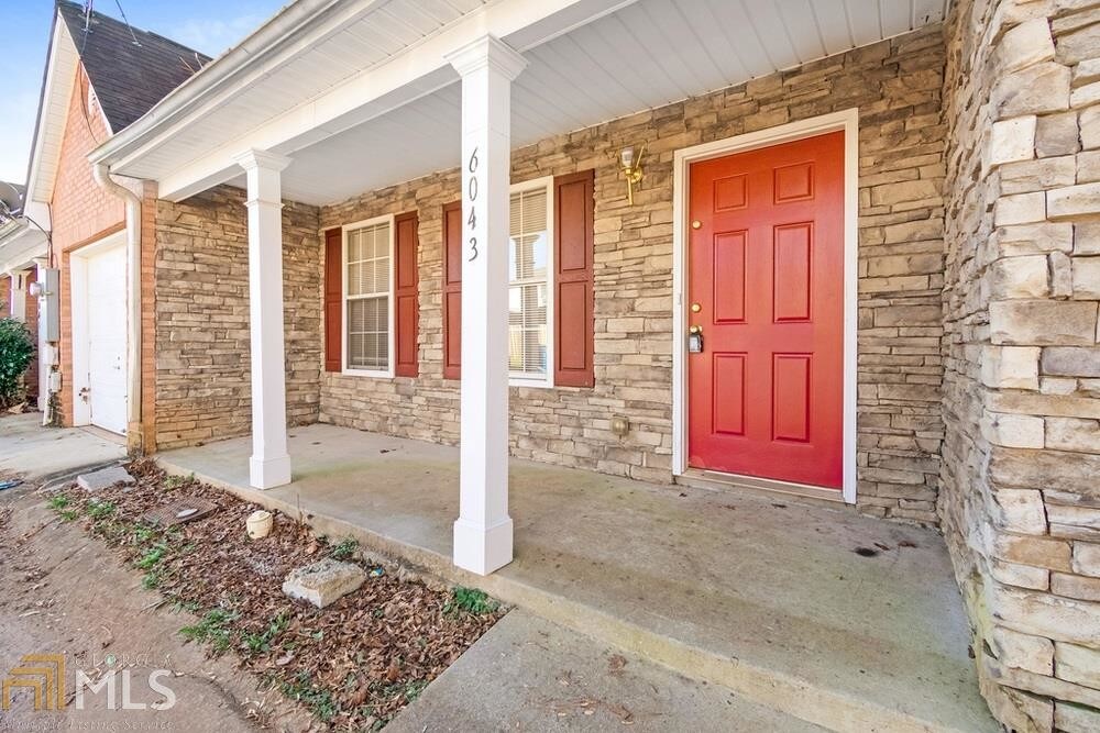 Foto principal - 6043 Creekerton Blvd