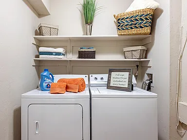 Foto principal - 3611 SW 34th St