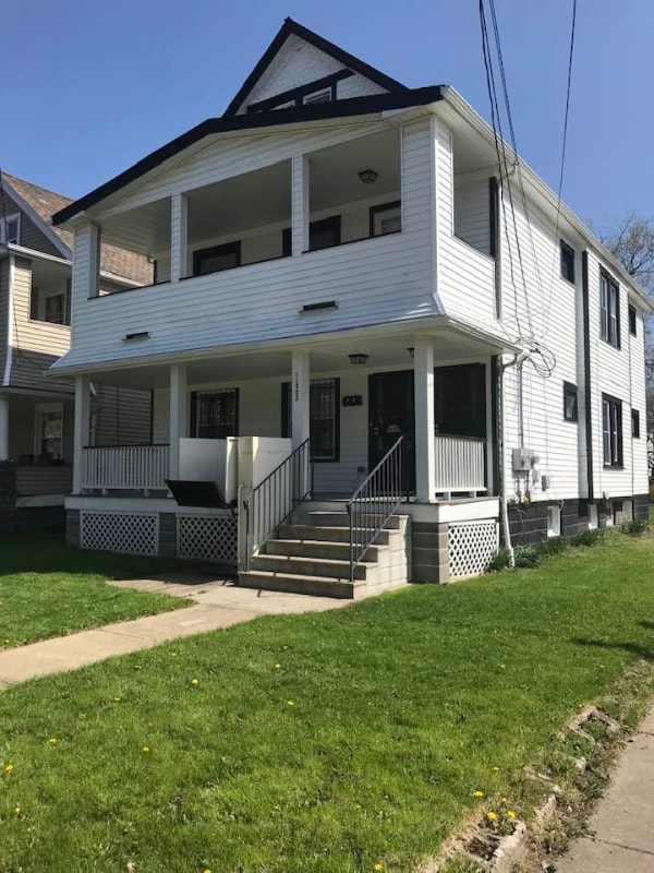 Photo - 11902 Continental Ave (Cleveland, OH)