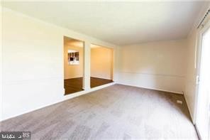 Building Photo - 7707 White Cliff Terrace
