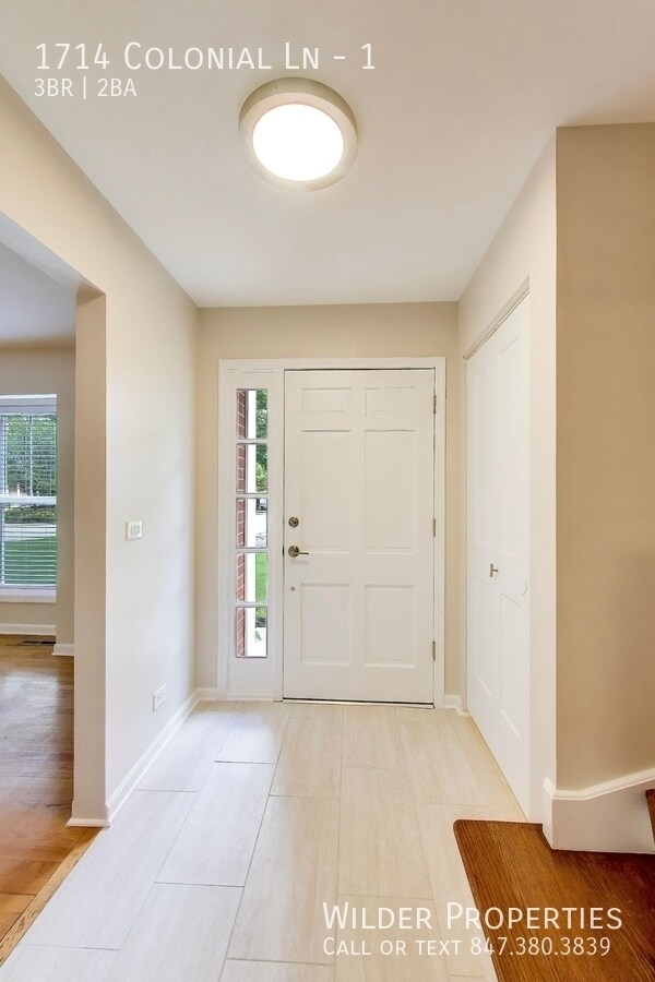 Foto del edificio - 1714 Colonial Ln