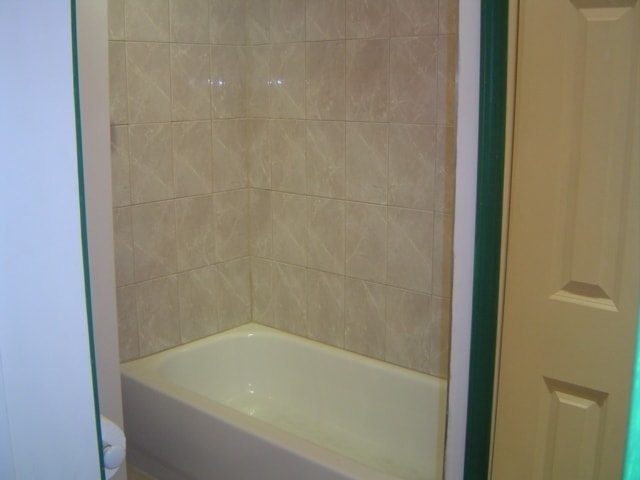 Photo - 1131 W 18th St Apartment