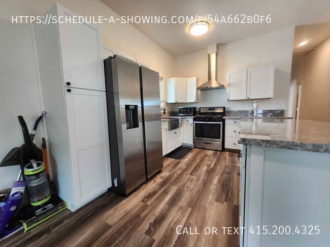 Foto del edificio - 170 N Gale Hill Ave
