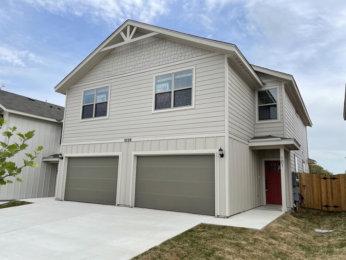 Foto principal - 10314 Lynwood Branch