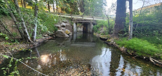 Foto del edificio - 2201 Hundley Rd