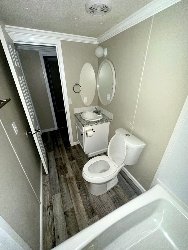 Foto del edificio - 118 Little Farm Ln