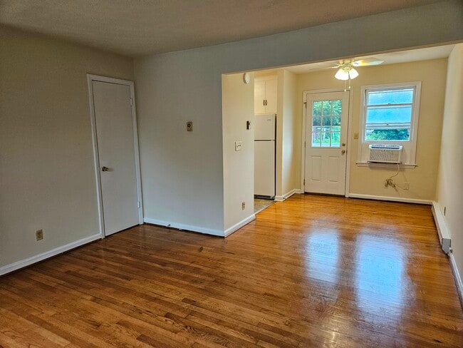 Building Photo - 1305 Belleview Ave
