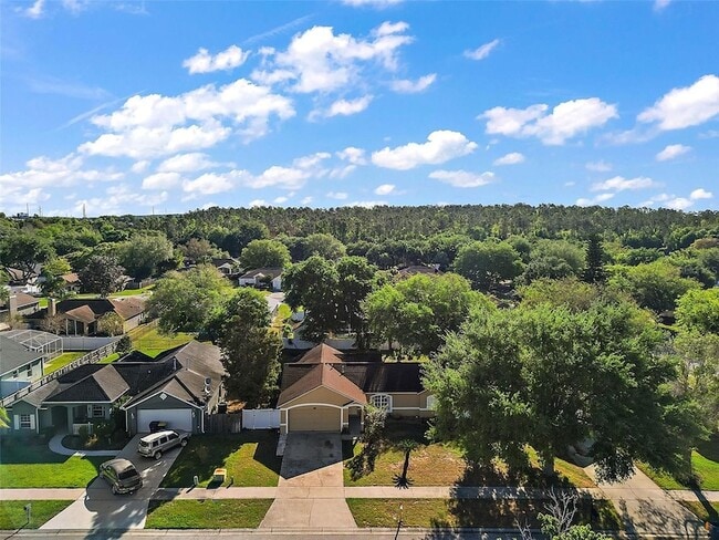 Building Photo - 1020 High Ridge Ct