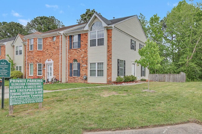 Building Photo - 601 Huntly Dr