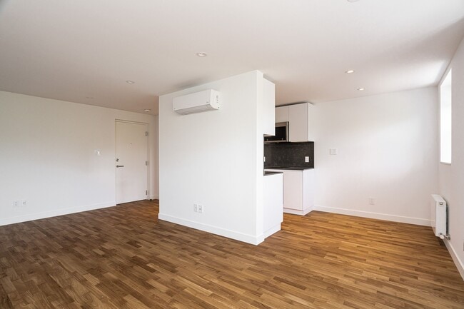 Building Photo - 55 Eccleston Dr