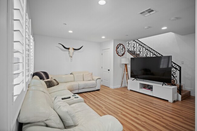 Foto del edificio - 5928 Weaver St