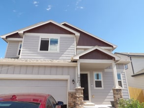 Building Photo - 10032 Castor Dr