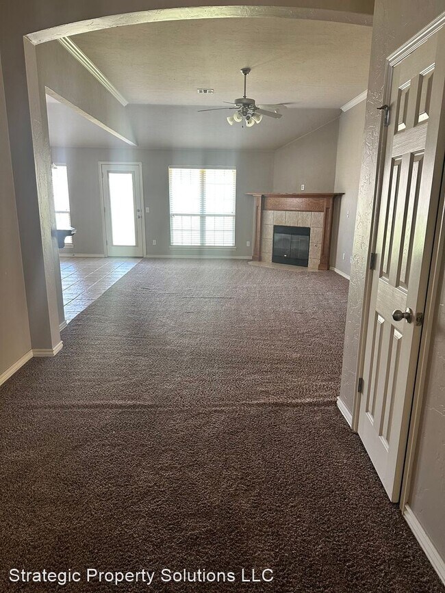 Building Photo - 3 br, 2 bath House - 9411 Orchard Blvd