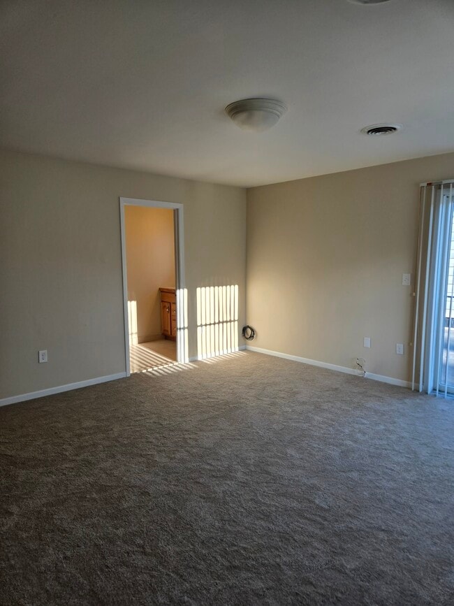 Building Photo - 3179 US-9