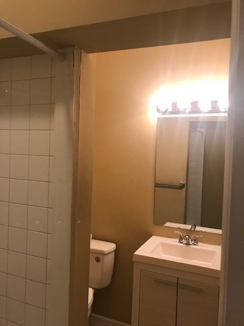 Foto del edificio - 606 N Roan St
