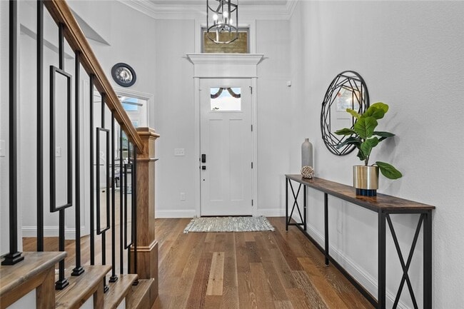 Building Photo - 230 Bequette Ln