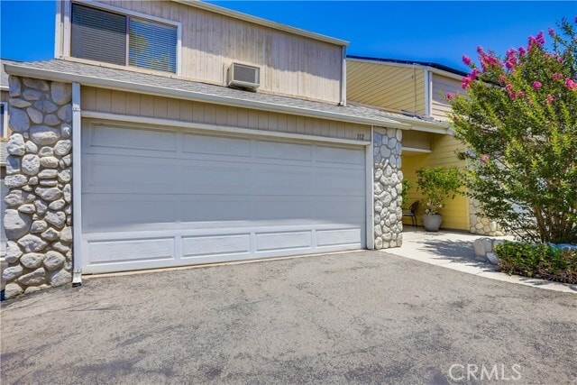 Building Photo - 23521 Ave La Caza