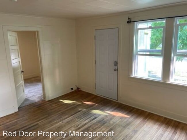 Building Photo - 2 br, 1 bath House - 807 3rd Ave SW