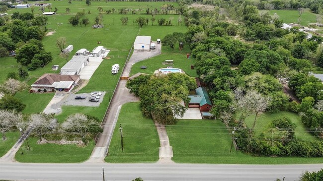Building Photo - 3816 E Wallisville Rd