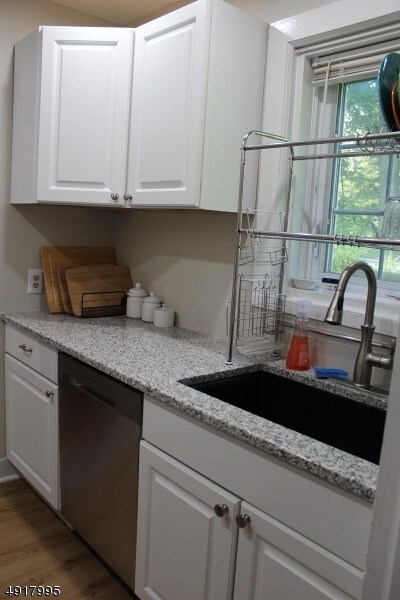 Foto del edificio - 920 Ridge Rd