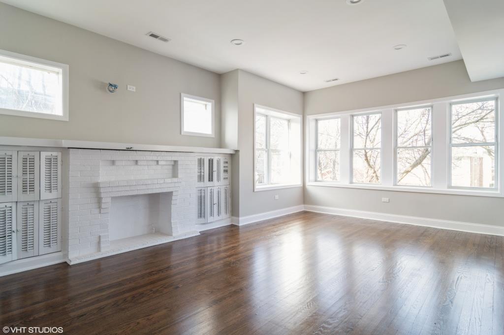 Foto principal - 1427 N Laramie Ave