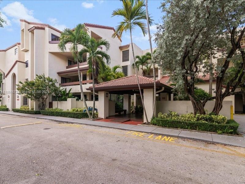 Primary Photo - 9020 SW 125th Ave