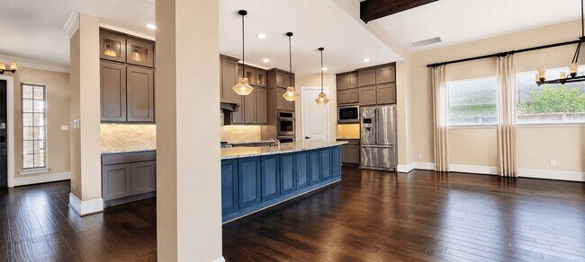 Foto del edificio - 2418 Sandhill Crest Ln