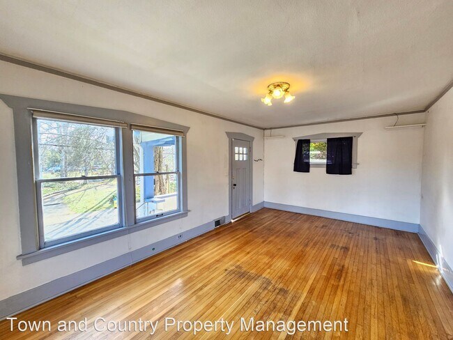 Foto del edificio - 2 br, 1 bath House - 1221 Elizabeth Ave