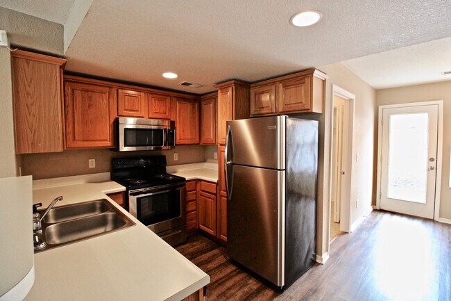 Foto del edificio - 1348 NE 39th St