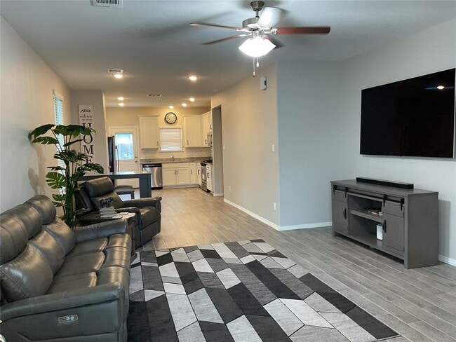 Building Photo - 25497 Northpark Spruce Dr