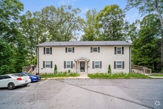 Building Photo - 615 Dumaine St