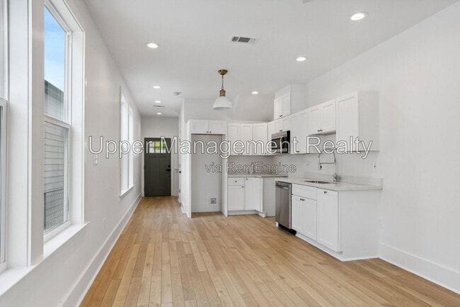 Photo - 2727 Third Street Apartment