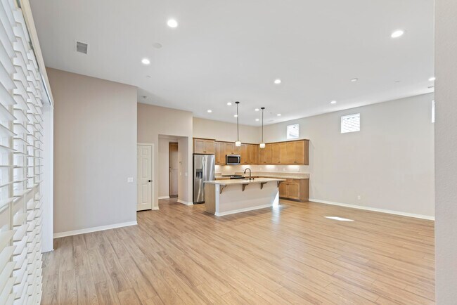 Building Photo - 78918 Adesso Way