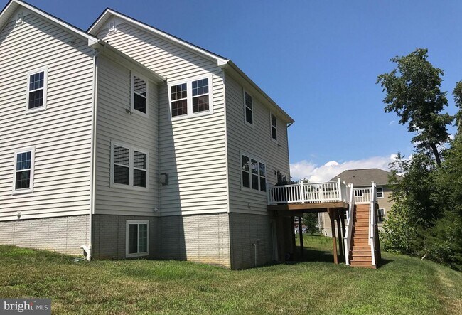 Foto del edificio - 2104 Witten Ct