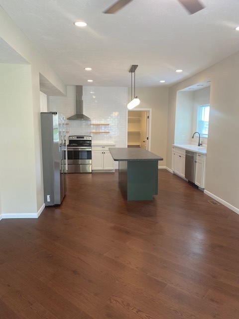 Building Photo - Beautifully Remodeled House with all New A...
