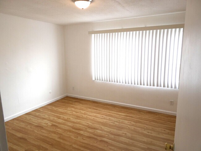 Dormitorio 1 - 720 Bartlett St