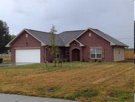 Primary Photo - Oaklawn Estates