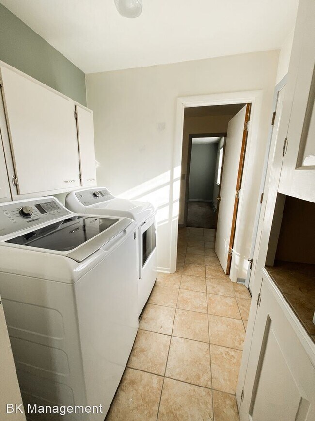 Foto del edificio - 3 br, 1.5 bath House - 1009 Devon Street