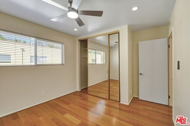 Building Photo - 9634 Via Rimini