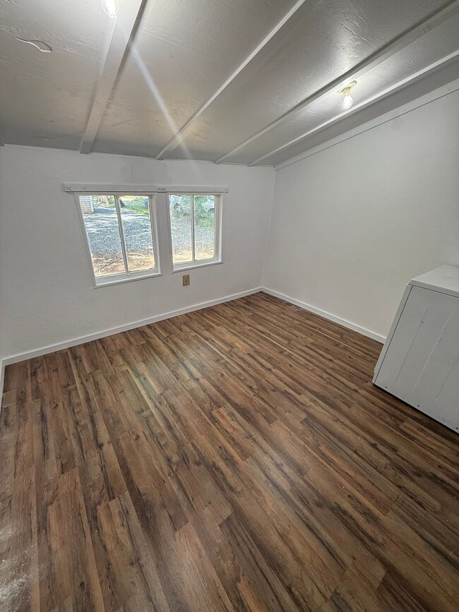 Building Photo - 3 Bedroom 1 Bathroom house in Carlisle PA!