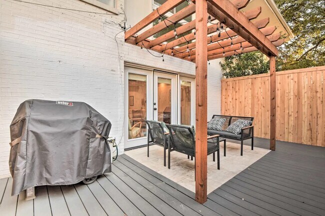 Foto del edificio - 4147 Wycliff Ave