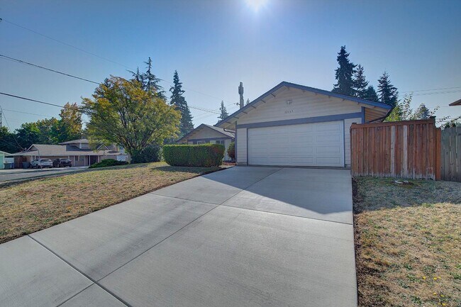 Foto del edificio - 3bd/1.5ba Bellevue Home