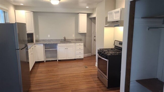 Building Photo - 7847 Saltsburg Rd